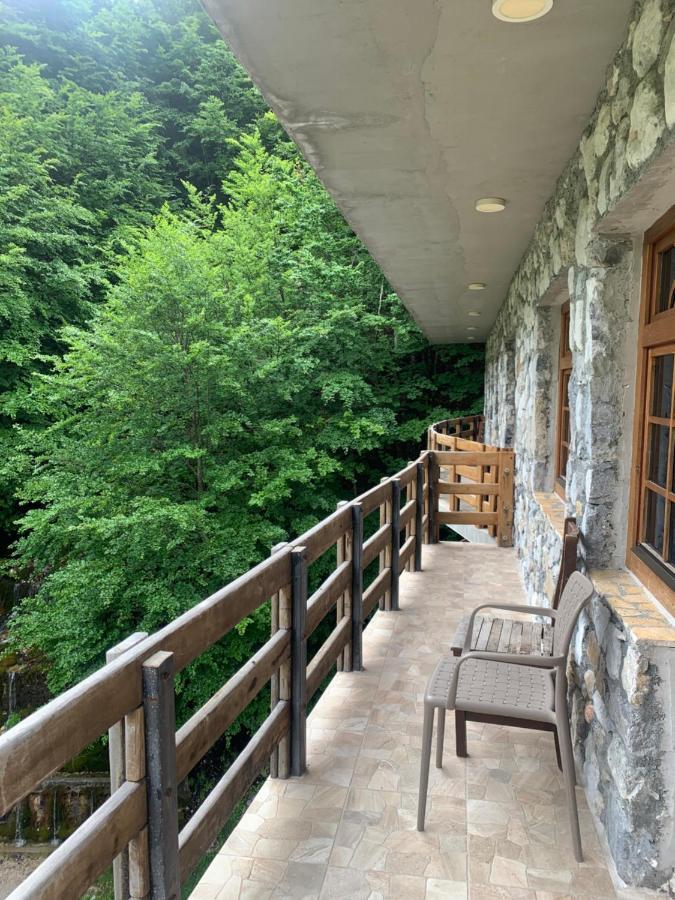 Fusha E Gjes Hotel Βαλμπόνα Εξωτερικό φωτογραφία