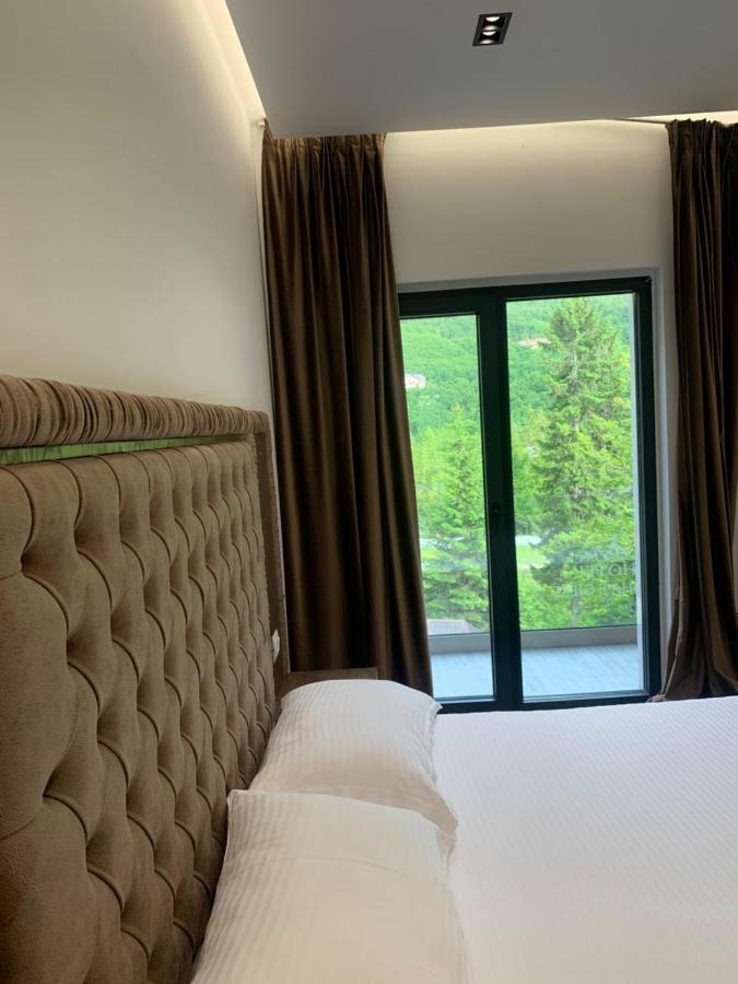 Fusha E Gjes Hotel Βαλμπόνα Εξωτερικό φωτογραφία